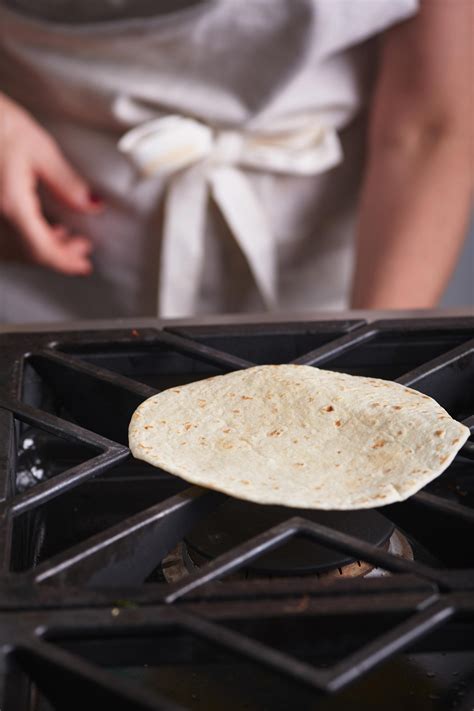 tortillas gas stove